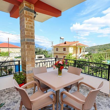 Villa Xherimeja Family Oasis Berat Eksteriør bilde